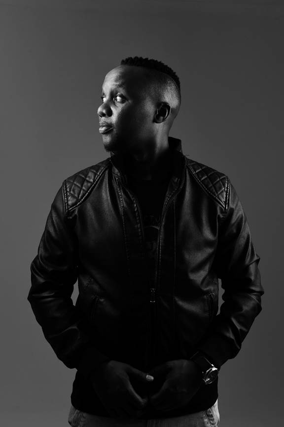 @MoFlavaDJ to Kick-Start Your Day With The Morning Flava on  @METROFMSA