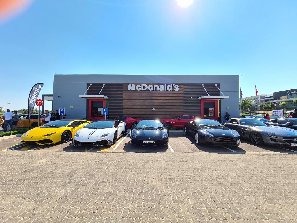 McDonald’s SA revs up for its 25th birthday and sets a Supercar Drive-Thru record